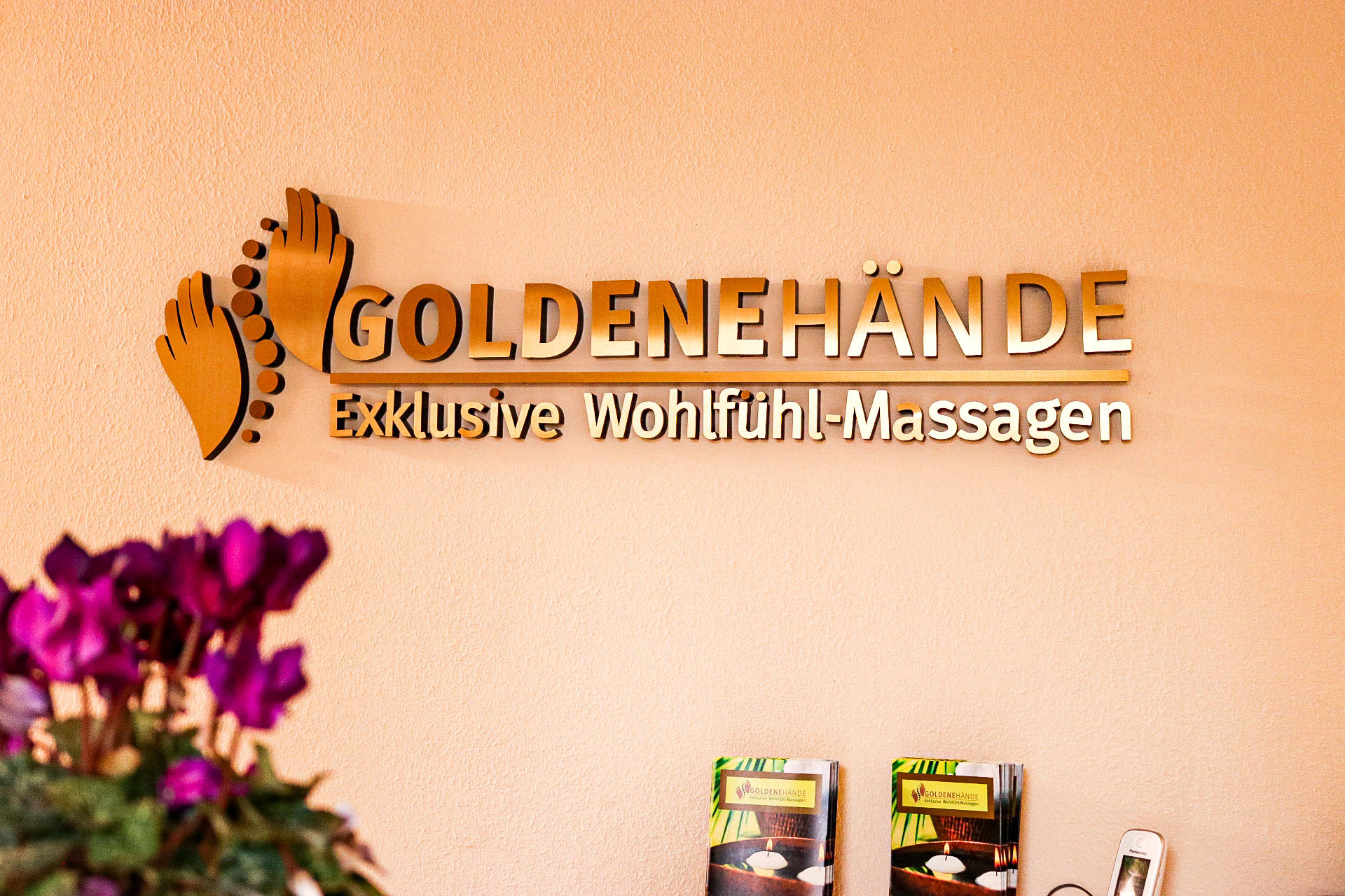 Goldene Hände Massage