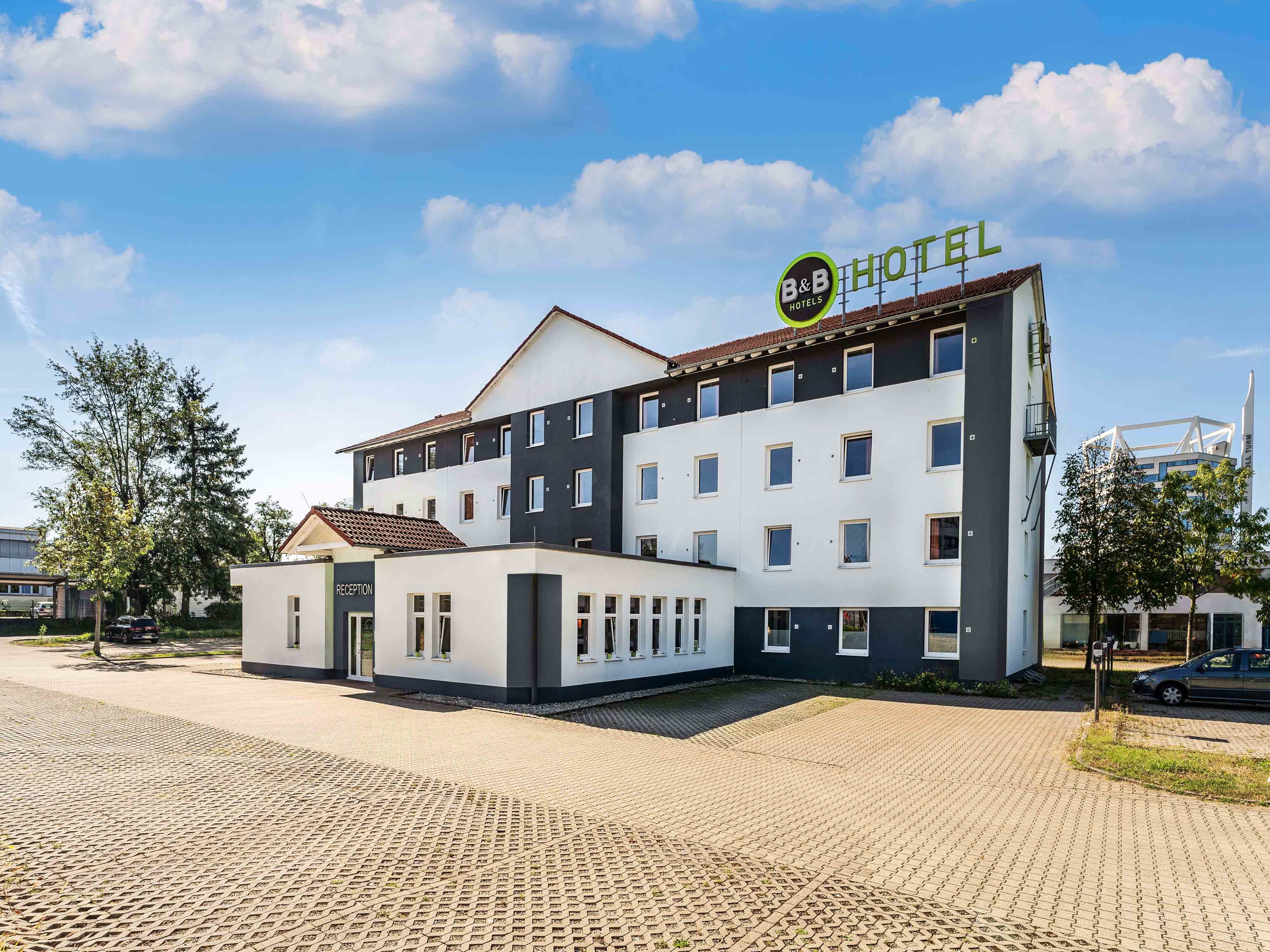 B&B HOTEL Freiburg-Nord