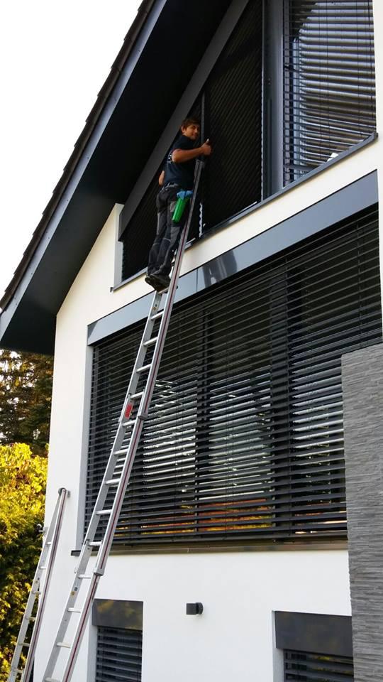 No.1 Dienstleistungen Thiel GmbH & Co. KG