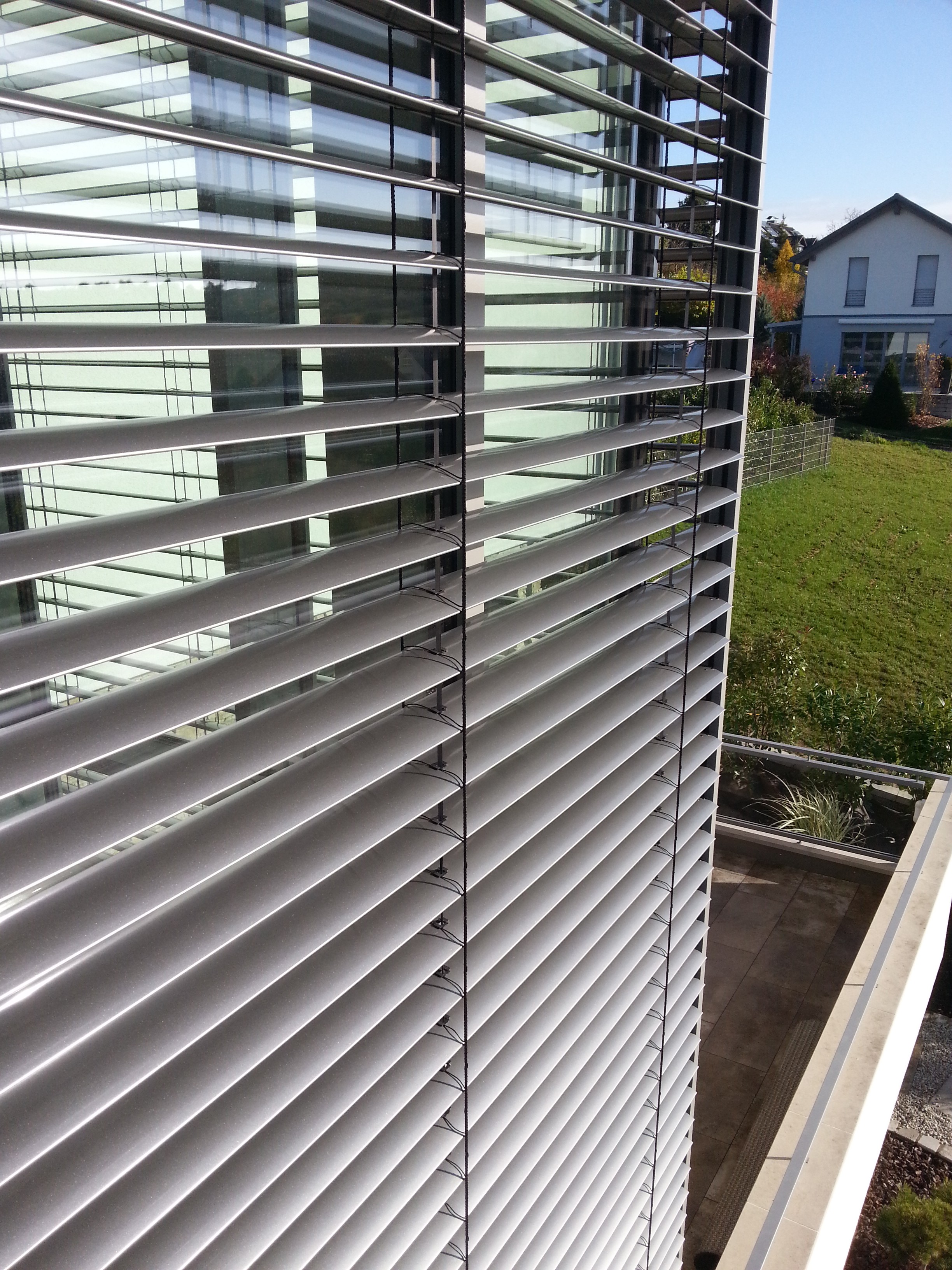 No.1 Dienstleistungen Thiel GmbH & Co. KG