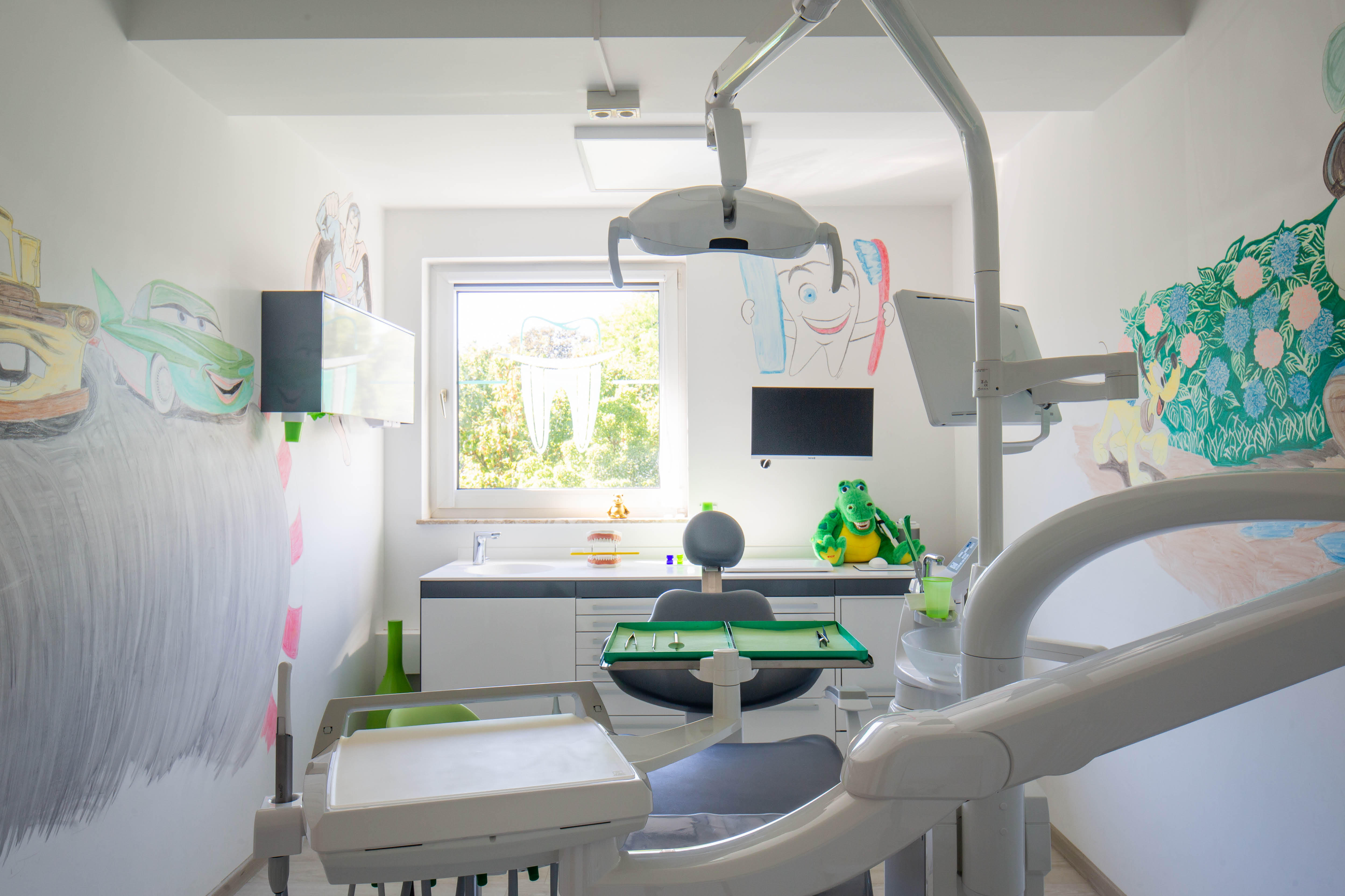 Zahnarztpraxis Adrian Sottor