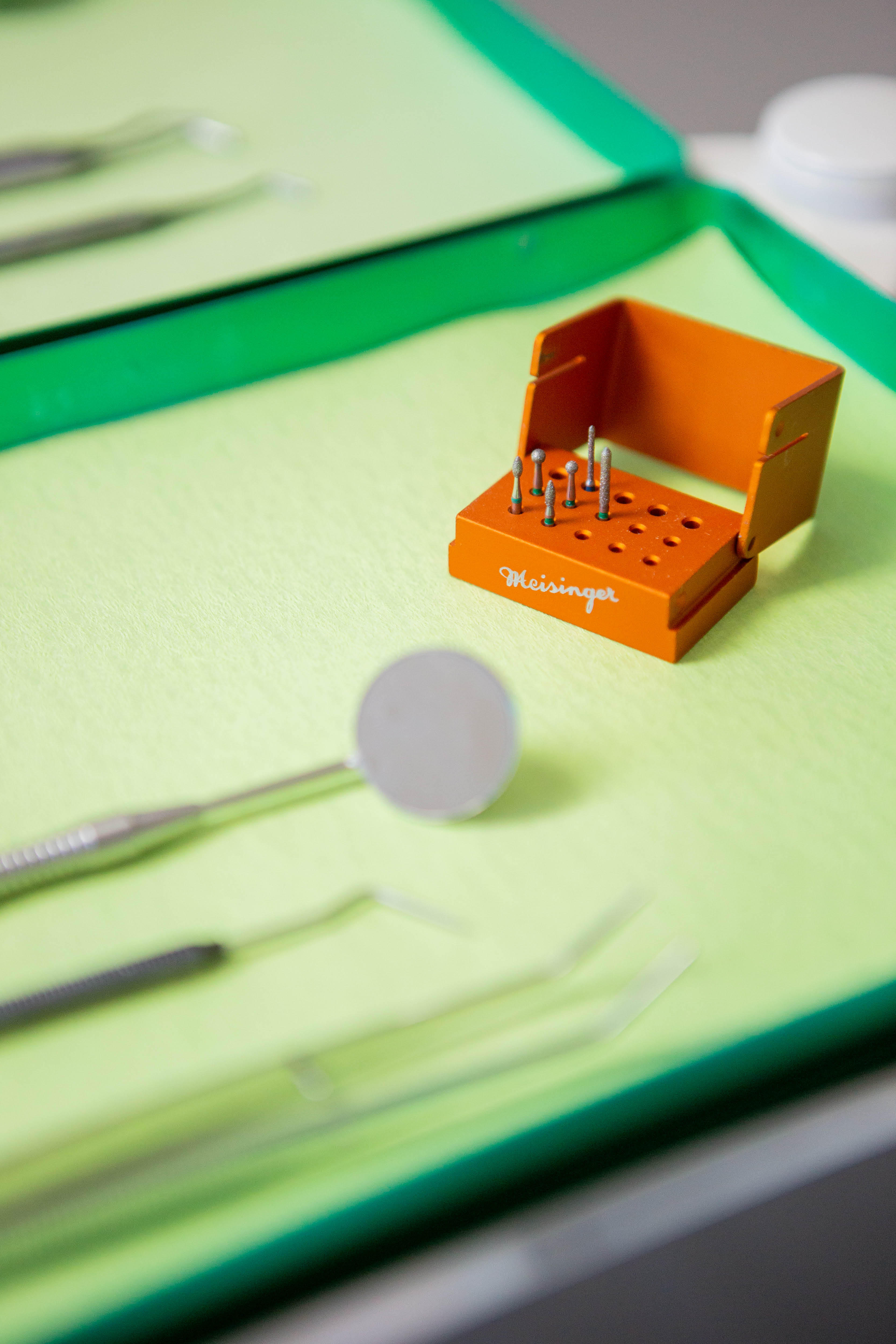 Zahnarztpraxis Adrian Sottor