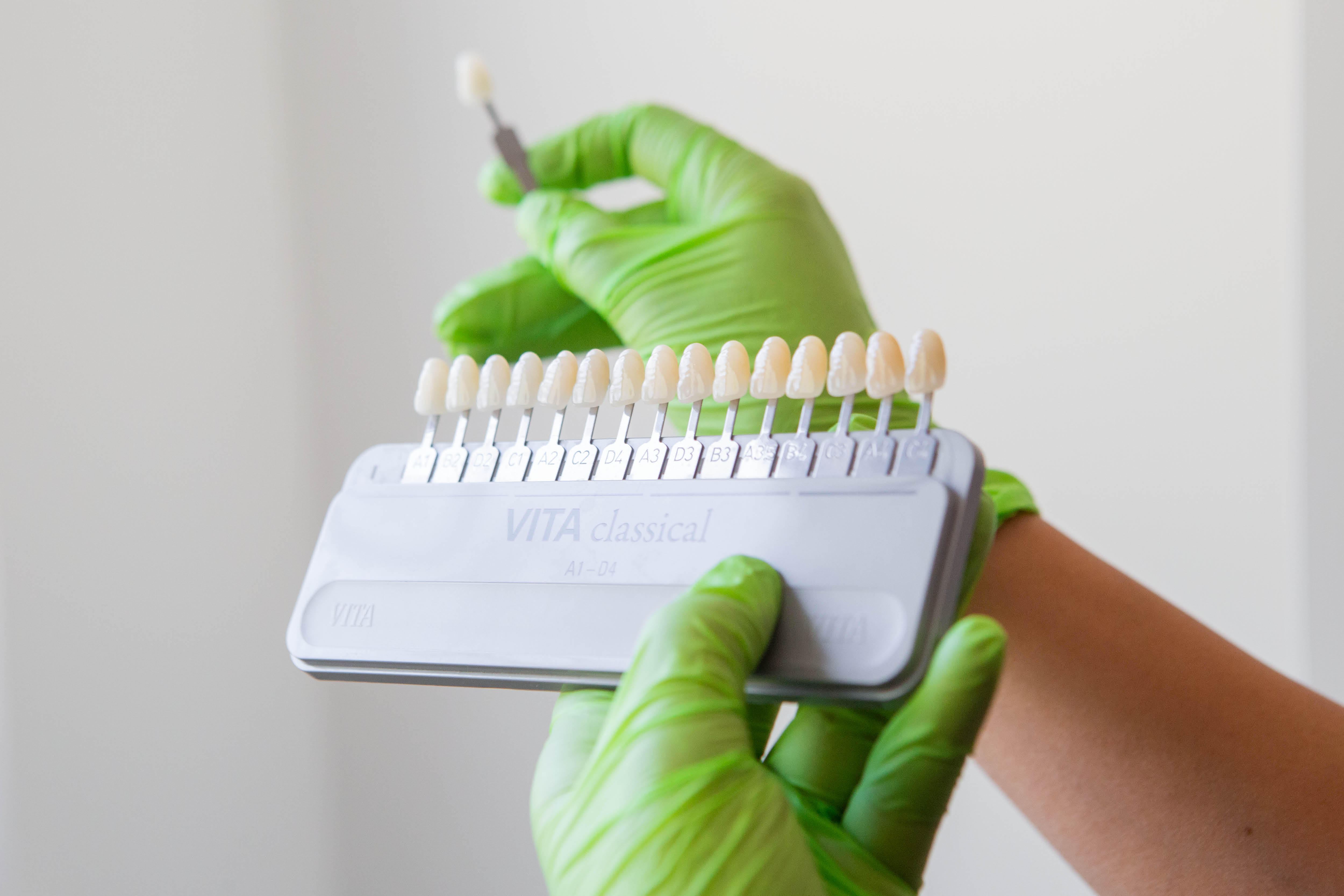 Zahnarztpraxis Adrian Sottor